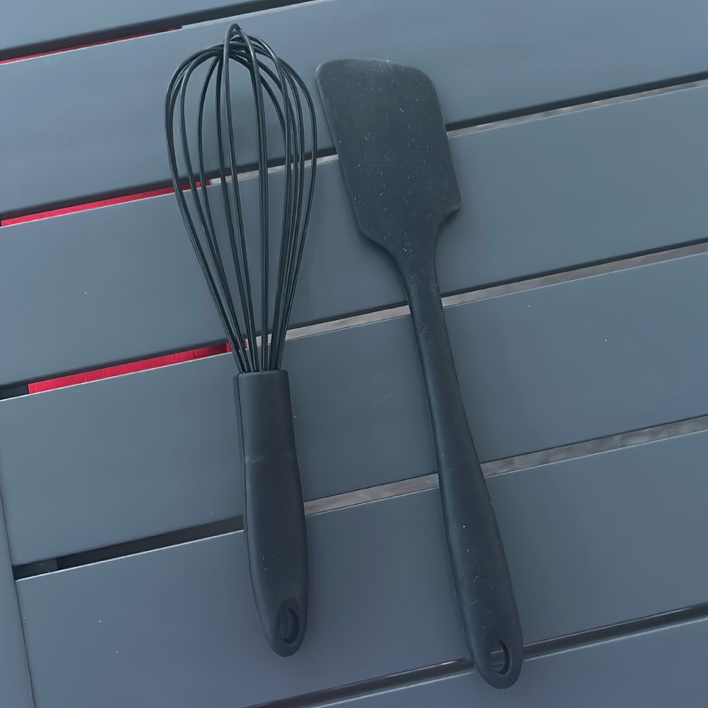 Brand new never used silicone cooking utensilsils